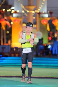 BIB: 9087
                            <button type="button" onclick="openModal(21815304)" class="btn btn-primary btn-sm float-right btn-popup" data-toggle="modal" data-target=".modal-high-quality">
                        <i class="fas fa-shopping-cart"></i> Add to Cart
                    </button>
                                            <button type="button" onclick="isThisMe(21815304, true)" class="btn btn-success btn-sm float-right btn-popup btn-isme hidden" data-toggle="tooltip" data-placement="bottom" title="นี่คือรูปของคุณใช่ไหม คลิกที่นี่เพื่อเอาเข้าอัลบั้ม">
                        <i class="fas fa-plus"></i> Add to album
                    </button>
                    <button type="button" onclick="isThisMe(21815304, false)" class="btn btn-warning btn-sm float-right btn-popup btn-isnotme hidden">
                        <i class="fas fa-ban"></i> Remove from album
                    </button>